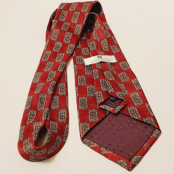 Givenchy Monsieur Necktie Red Geometric Pattern Silk Neck Tie 58x4" - Picture 5 of 5